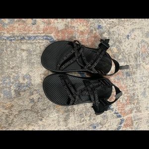 Chacos color black